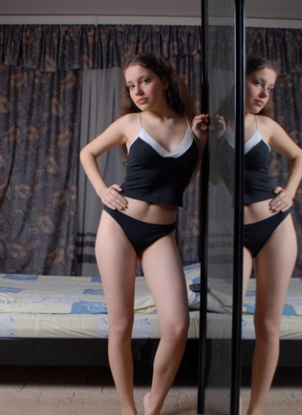 Анкета проститутки Юличка - город Телемба, 21 год, №20276